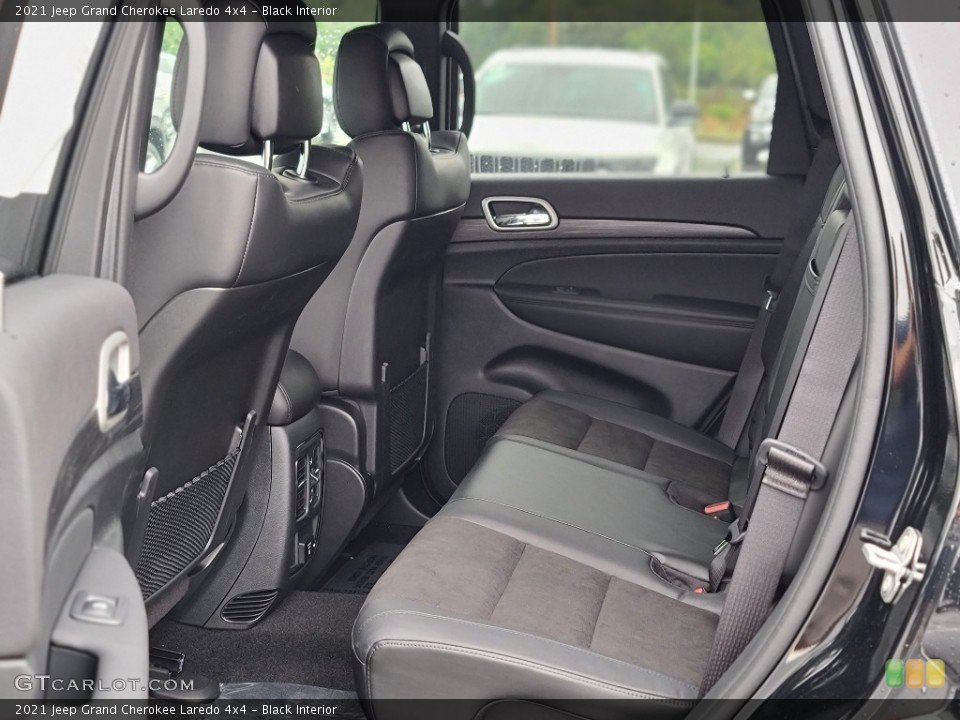 Black Interior Rear Seat for the 2021 Jeep Grand Cherokee Laredo 4x4 #142897750
