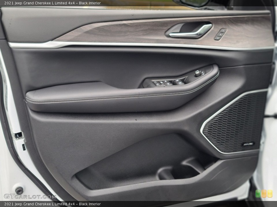 Black Interior Door Panel for the 2021 Jeep Grand Cherokee L Limited 4x4 #142898639