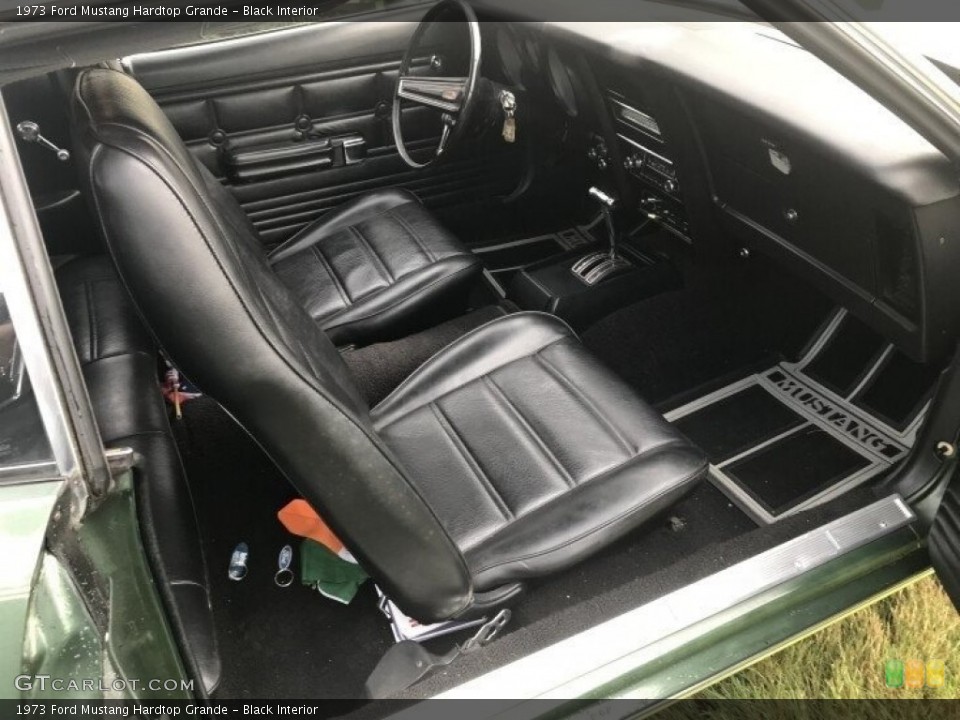 Black Interior Front Seat for the 1973 Ford Mustang Hardtop Grande #142900483