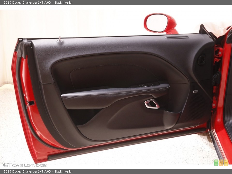 Black Interior Door Panel for the 2019 Dodge Challenger SXT AWD #142917187