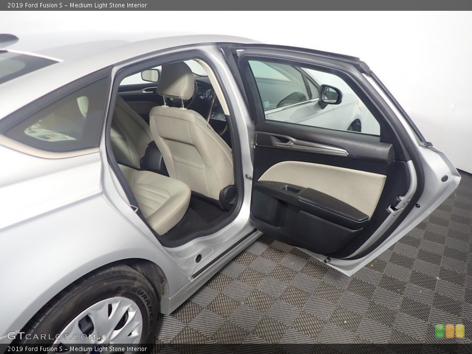 Medium Light Stone Interior Door Panel for the 2019 Ford Fusion S #142918765