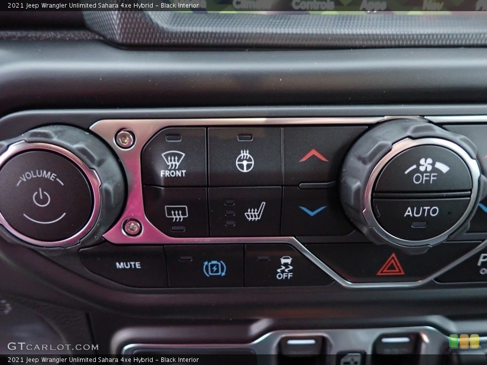 Black Interior Controls for the 2021 Jeep Wrangler Unlimited Sahara 4xe Hybrid #142934730