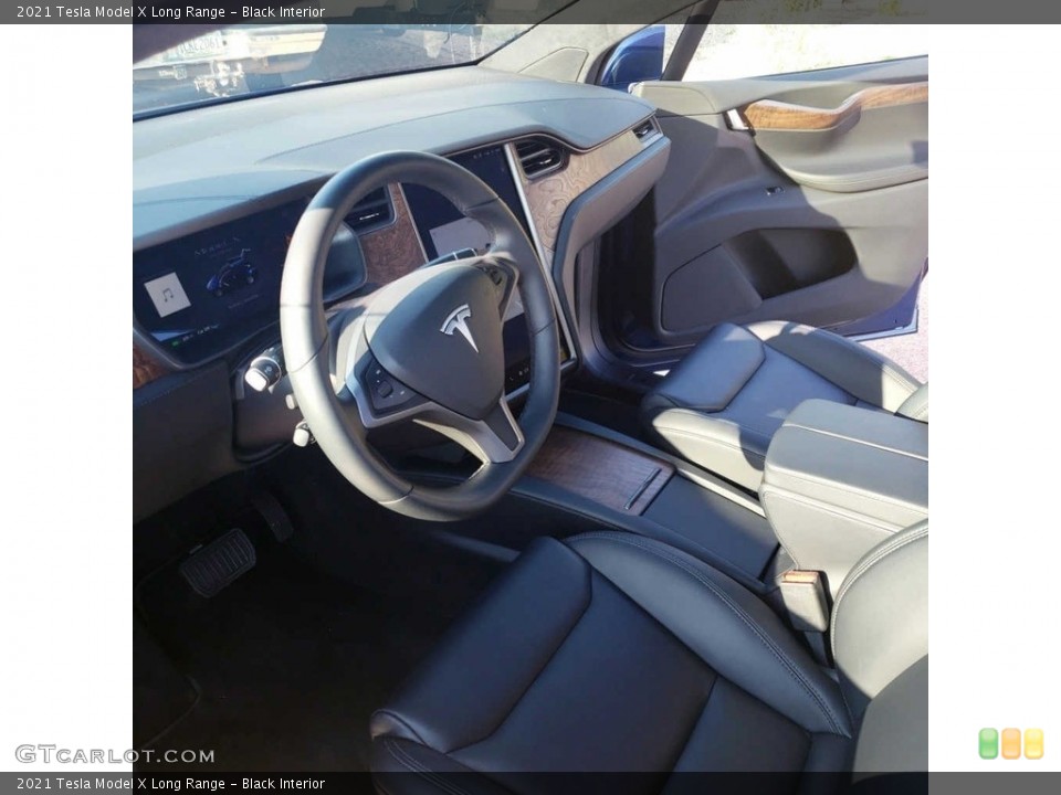 Black Interior Photo for the 2021 Tesla Model X Long Range #142942037