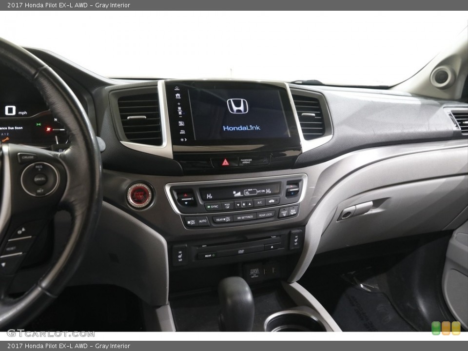 Gray Interior Controls for the 2017 Honda Pilot EX-L AWD #142944263