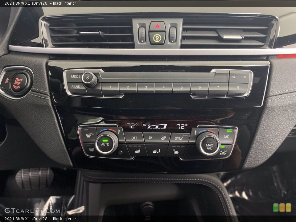Black Interior Controls for the 2021 BMW X1 sDrive28i #142968153