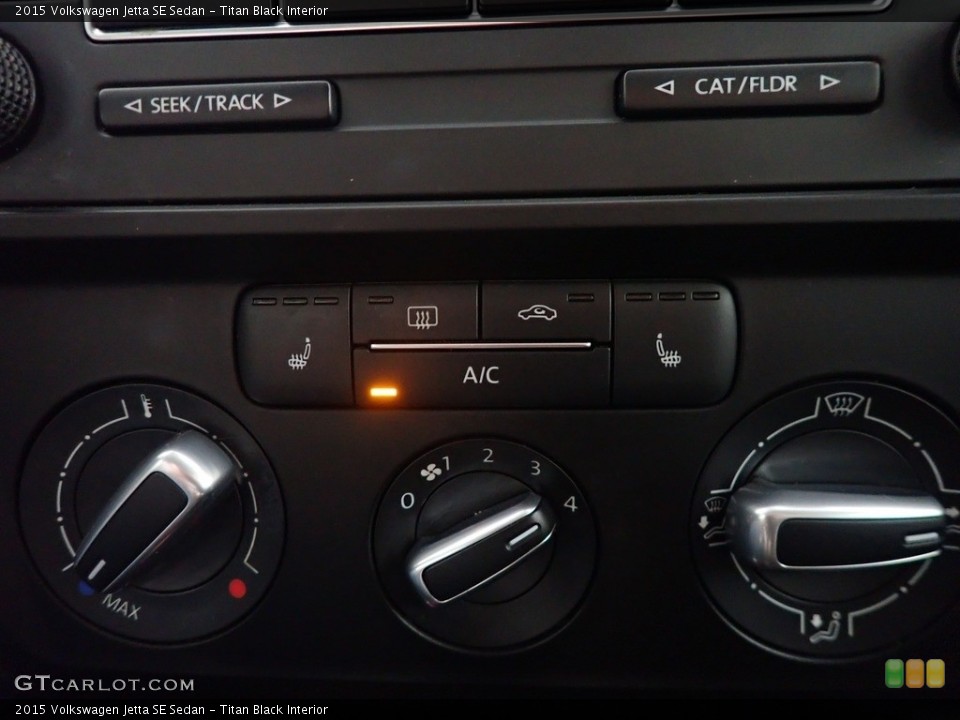 Titan Black Interior Controls for the 2015 Volkswagen Jetta SE Sedan #142970270