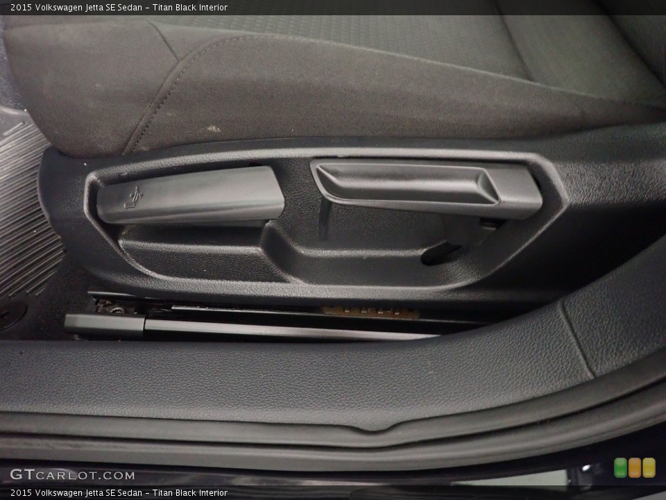 Titan Black Interior Front Seat for the 2015 Volkswagen Jetta SE Sedan #142970594