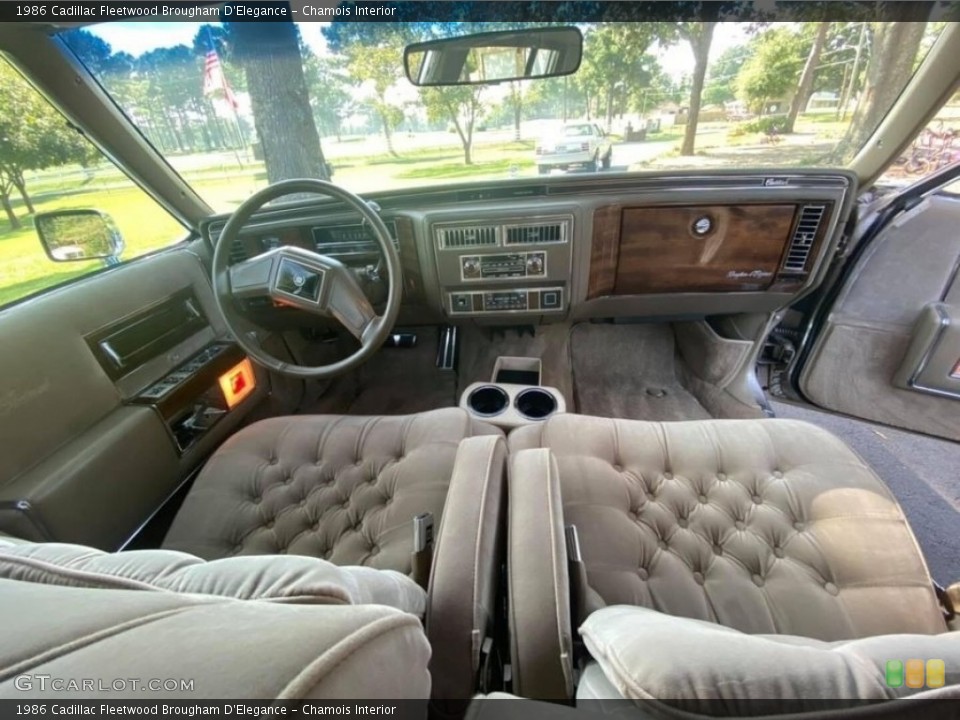 Chamois Interior Photo for the 1986 Cadillac Fleetwood Brougham D'Elegance #142978367