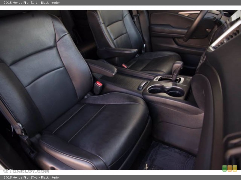 Black Interior Front Seat for the 2018 Honda Pilot EX-L #142984938