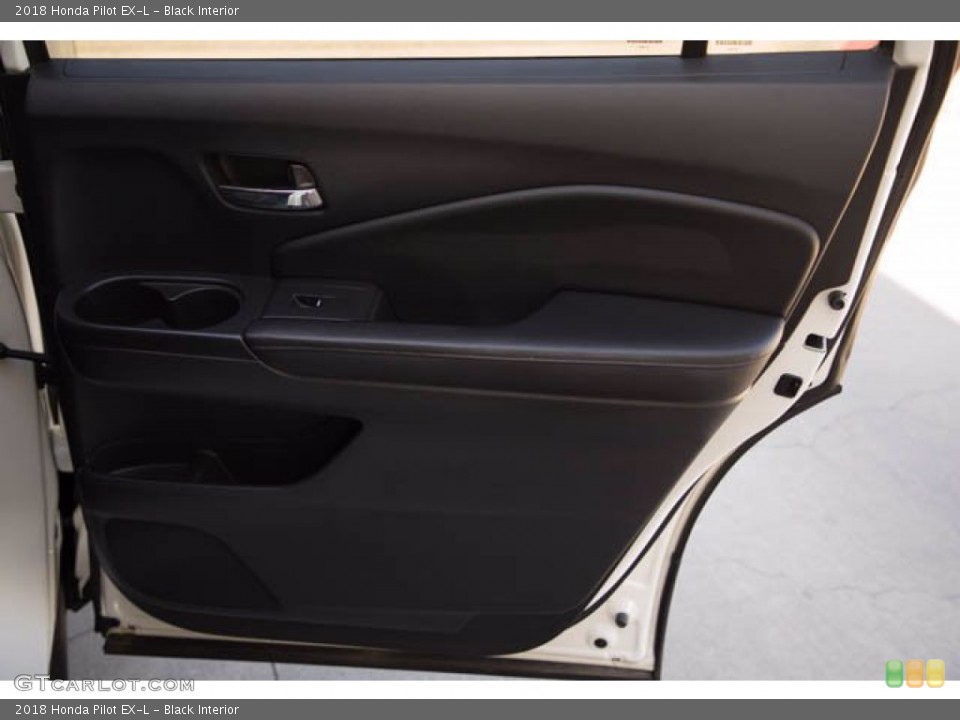 Black Interior Door Panel for the 2018 Honda Pilot EX-L #142985125