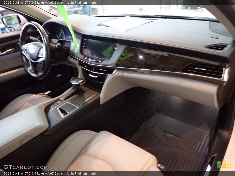 Light Platinum Interior Dashboard for the 2018 Cadillac CT6 3.6 Luxury AWD Sedan #142997176