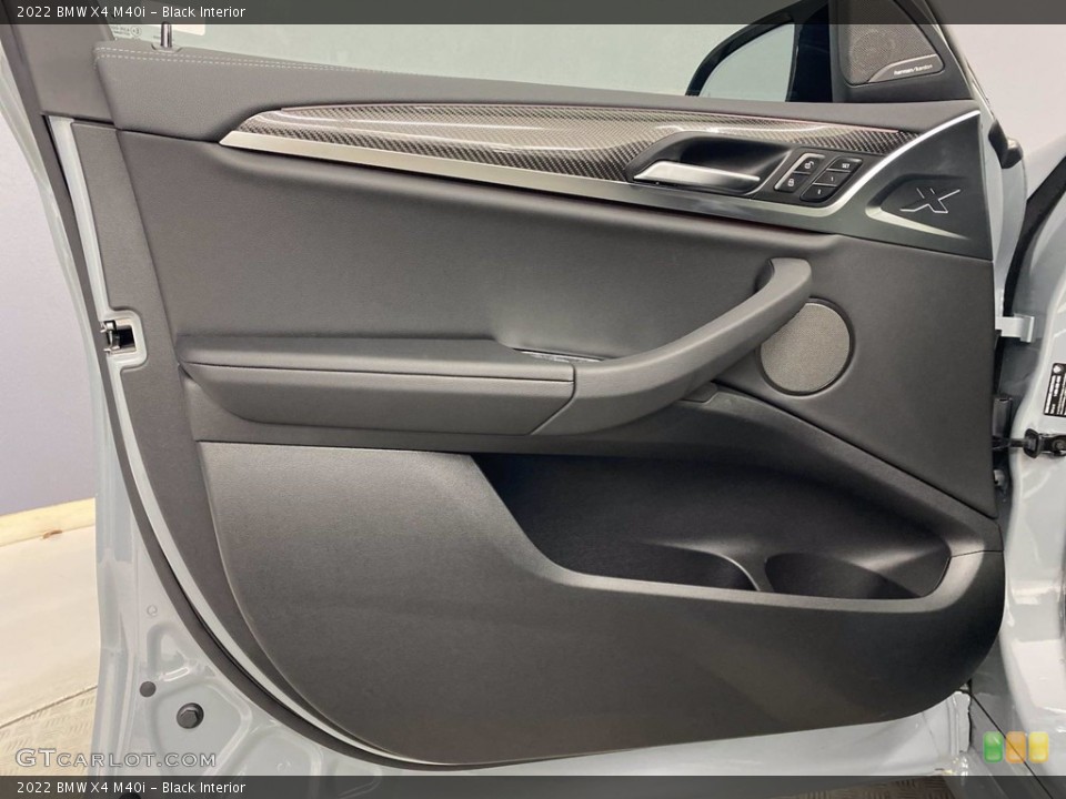 Black Interior Door Panel for the 2022 BMW X4 M40i #143002912