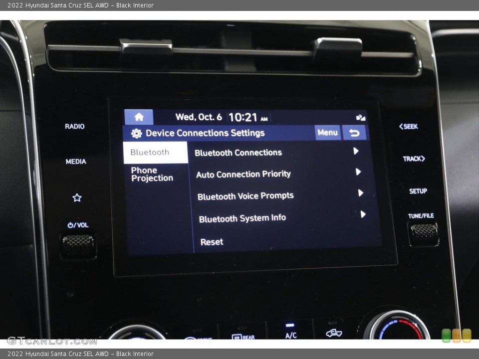 Black Interior Controls for the 2022 Hyundai Santa Cruz SEL AWD #143013343