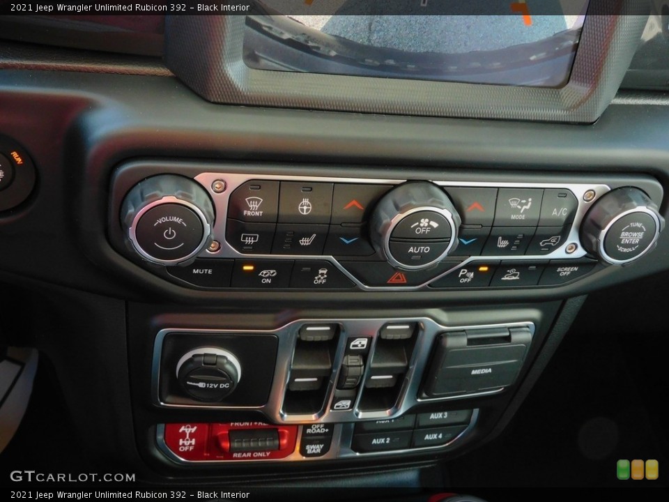 Black Interior Controls for the 2021 Jeep Wrangler Unlimited Rubicon 392 #143016464