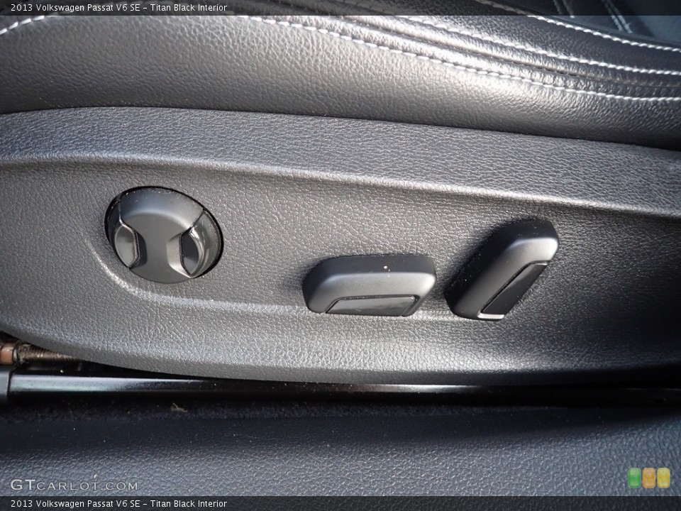 Titan Black Interior Front Seat for the 2013 Volkswagen Passat V6 SE #143017991
