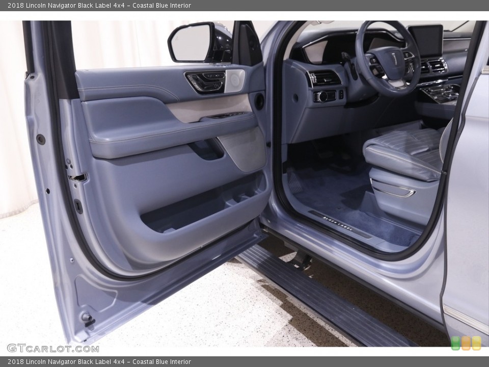 Coastal Blue Interior Front Seat for the 2018 Lincoln Navigator Black Label 4x4 #143018609