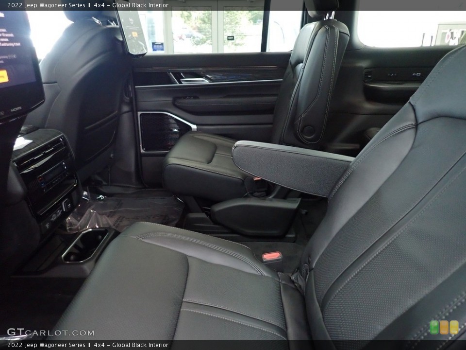Global Black Interior Rear Seat for the 2022 Jeep Wagoneer Series III 4x4 #143027374
