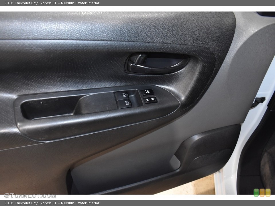 Medium Pewter Interior Door Panel for the 2016 Chevrolet City Express LT #143031286