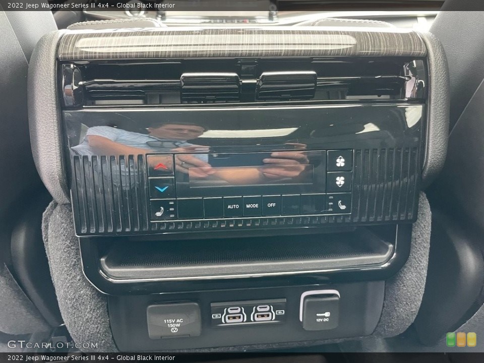 Global Black Interior Entertainment System for the 2022 Jeep Wagoneer Series III 4x4 #143069219