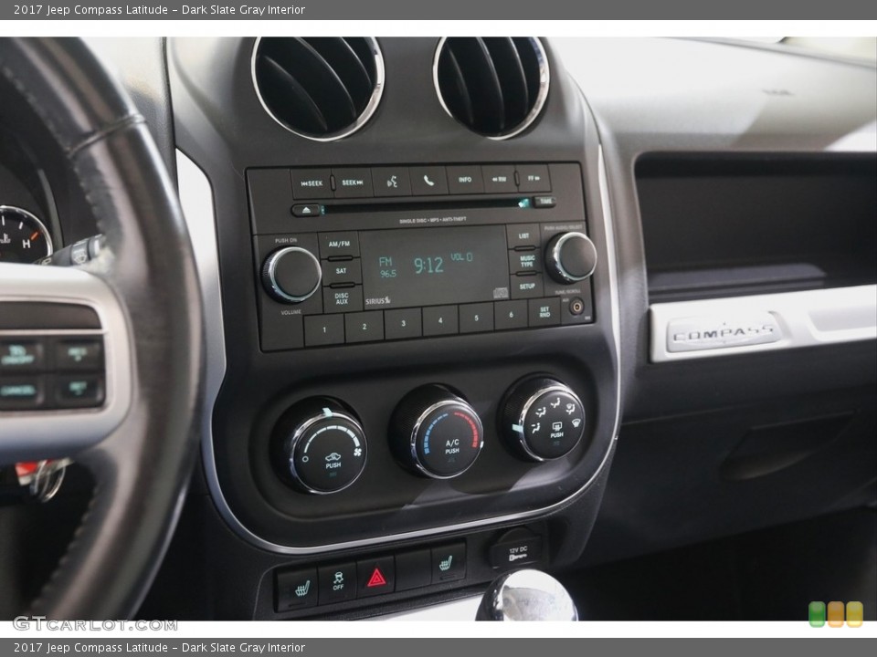 Dark Slate Gray Interior Controls for the 2017 Jeep Compass Latitude #143074718