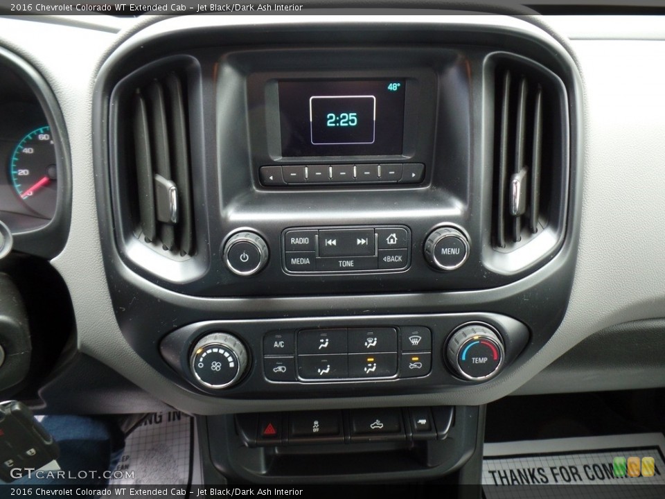 Jet Black/Dark Ash Interior Controls for the 2016 Chevrolet Colorado WT Extended Cab #143074859