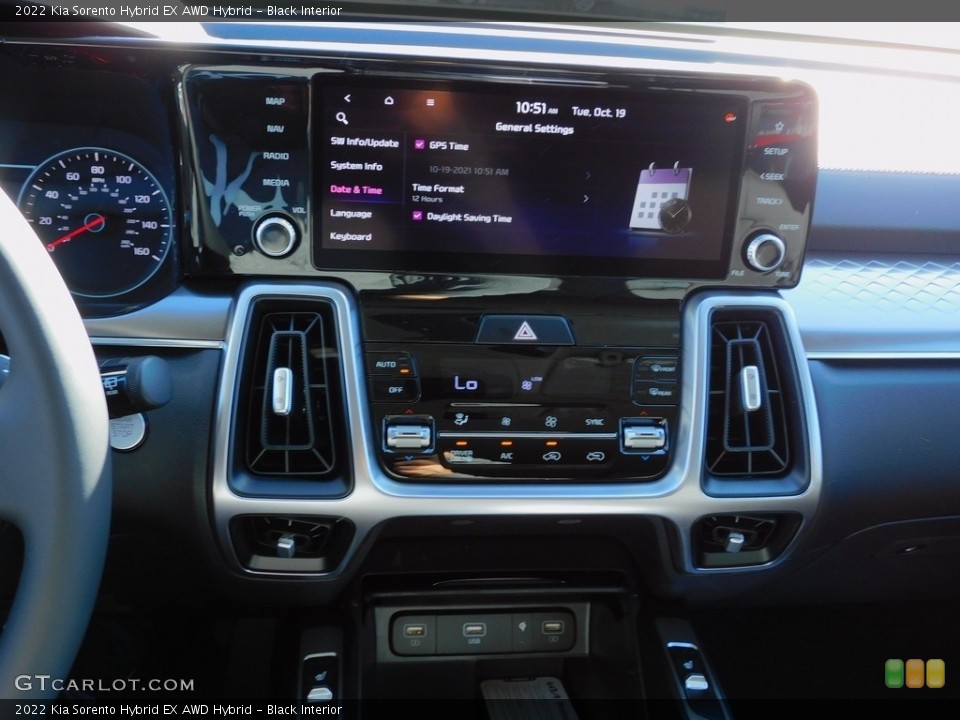 Black Interior Controls for the 2022 Kia Sorento Hybrid EX AWD Hybrid #143080585