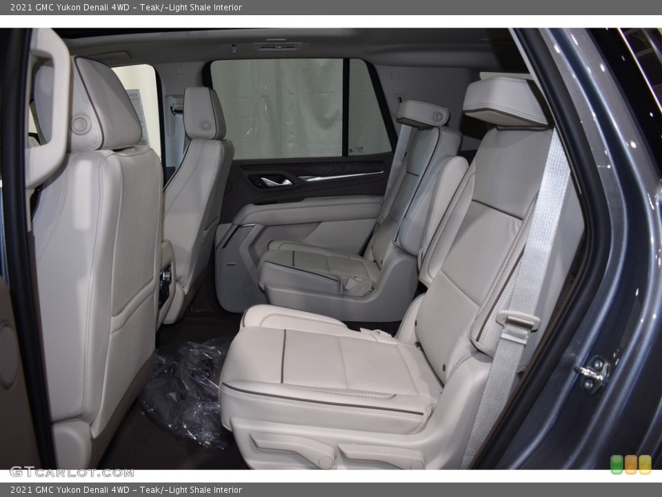 Teak/­Light Shale Interior Rear Seat for the 2021 GMC Yukon Denali 4WD #143089307