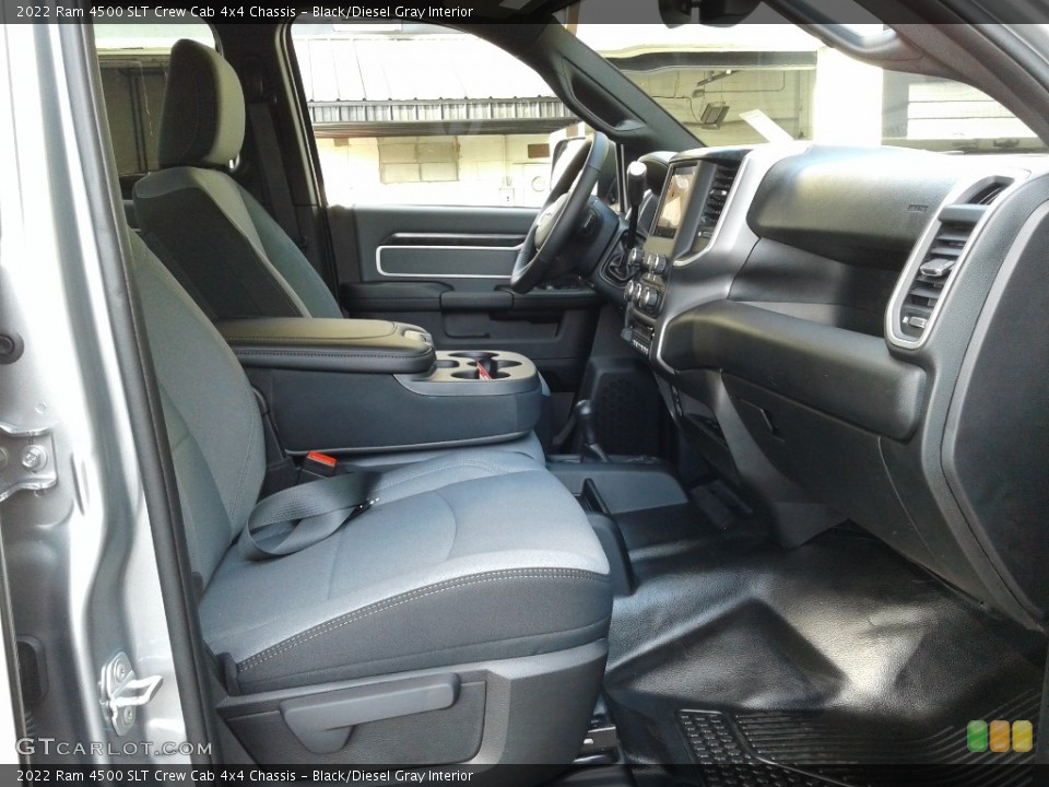 Black/Diesel Gray Interior Front Seat for the 2022 Ram 4500 SLT Crew Cab 4x4 Chassis #143106893