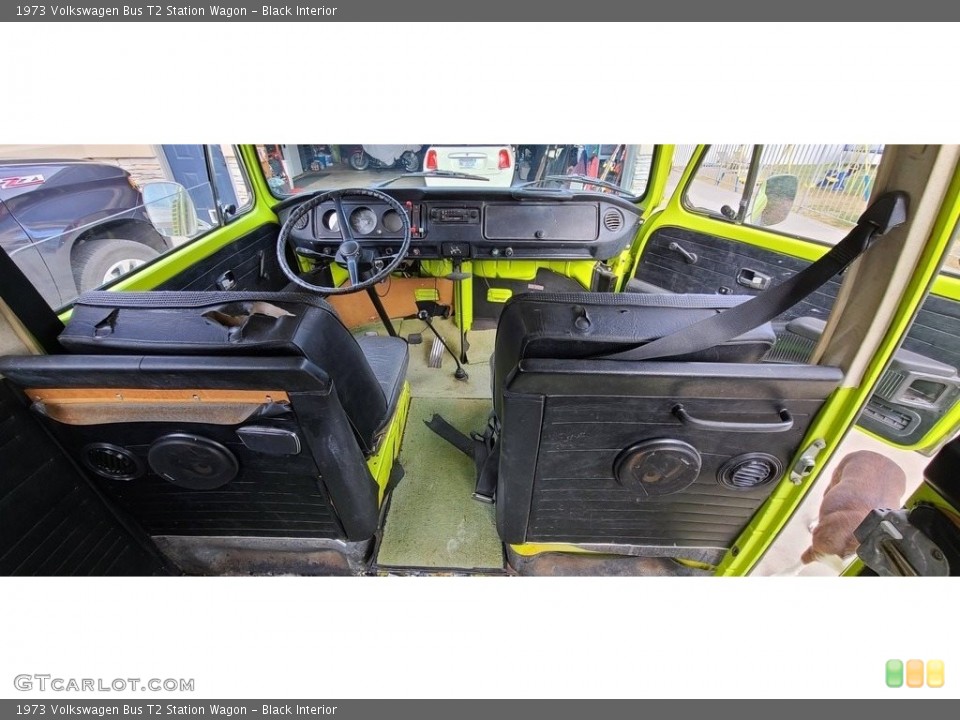 Black Interior Photo for the 1973 Volkswagen Bus T2 Station Wagon #143108785