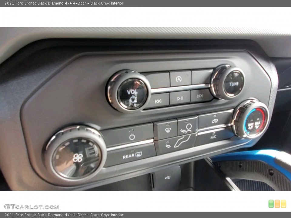 Black Onyx Interior Controls for the 2021 Ford Bronco Black Diamond 4x4 4-Door #143111036
