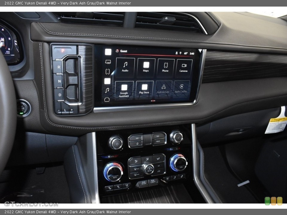 Very Dark Ash Gray/Dark Walnut Interior Controls for the 2022 GMC Yukon Denali 4WD #143136837