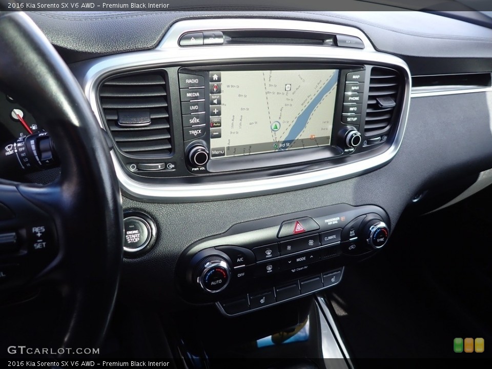 Premium Black Interior Navigation for the 2016 Kia Sorento SX V6 AWD #143171959