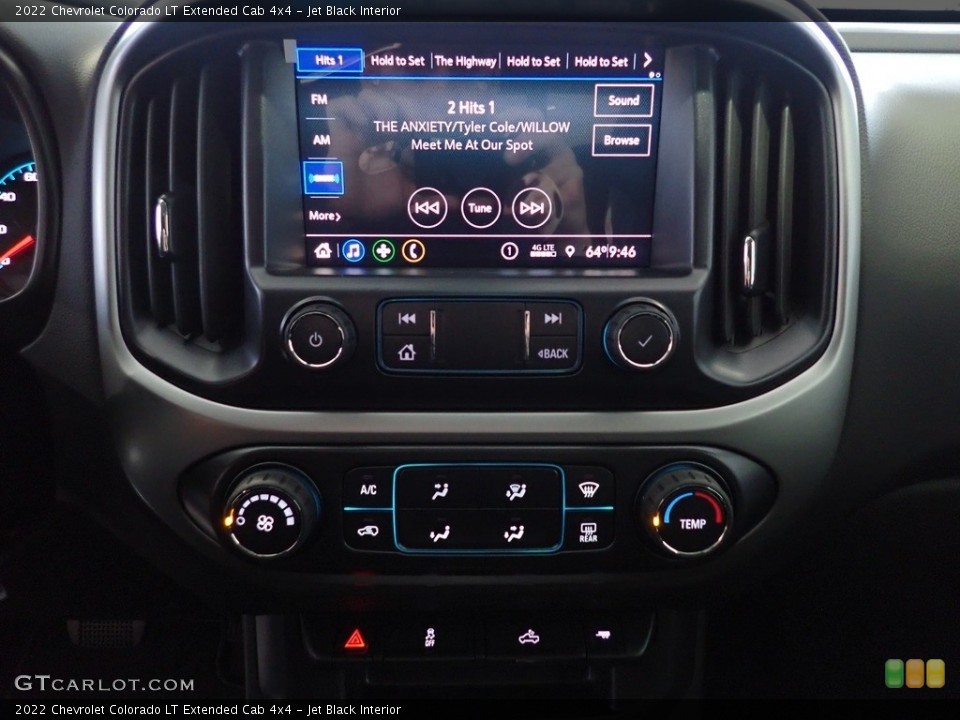 Jet Black Interior Controls for the 2022 Chevrolet Colorado LT Extended Cab 4x4 #143173141