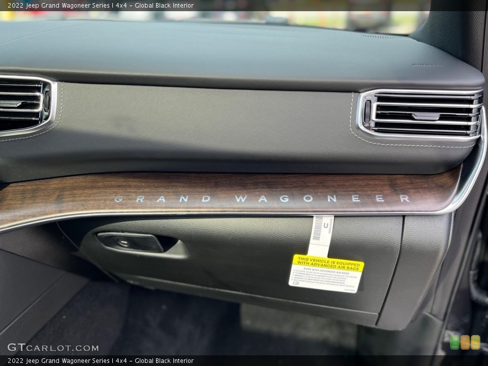 Global Black Interior Dashboard for the 2022 Jeep Grand Wagoneer Series I 4x4 #143176562