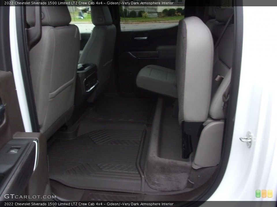 Gideon/­Very Dark Atmosphere Interior Rear Seat for the 2022 Chevrolet Silverado 1500 Limited LTZ Crew Cab 4x4 #143181826