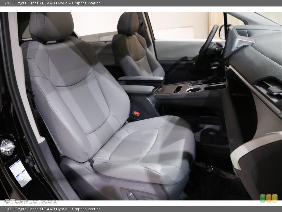 Graphite 2021 Toyota Sienna Interiors