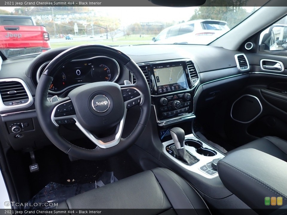 Black Interior Photo for the 2021 Jeep Grand Cherokee Summit 4x4 #143189254