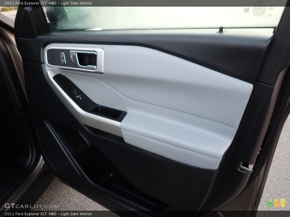 Light Slate Interior Door Panel for the 2021 Ford Explorer XLT 4WD #143205801