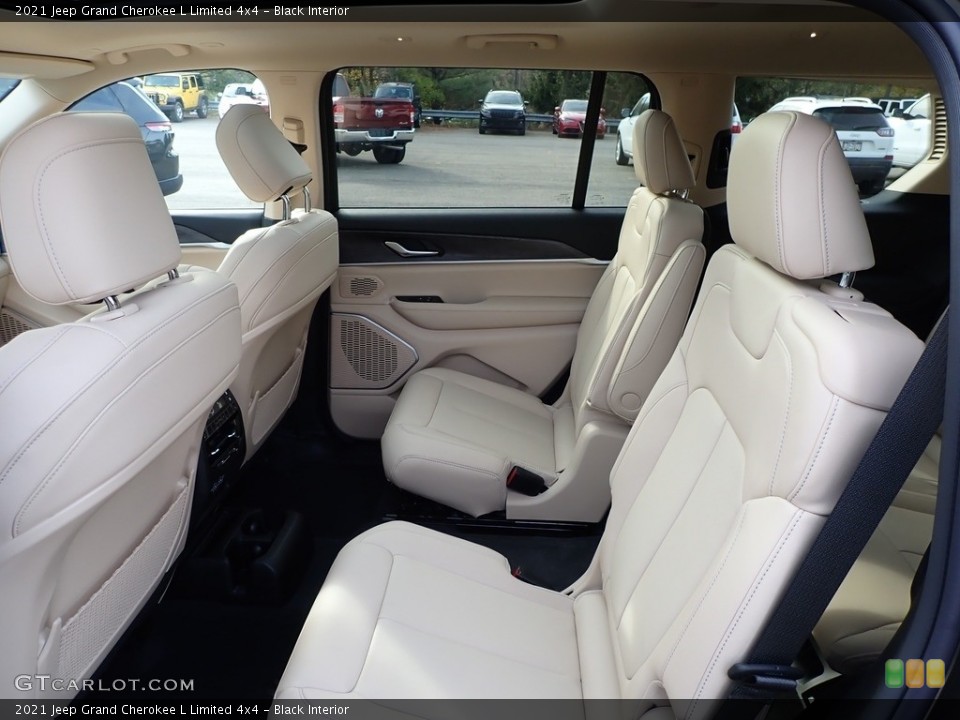 Black Interior Rear Seat for the 2021 Jeep Grand Cherokee L Limited 4x4 #143220453