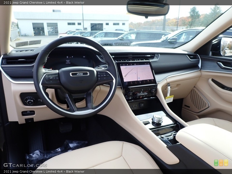 Black Interior Photo for the 2021 Jeep Grand Cherokee L Limited 4x4 #143220503