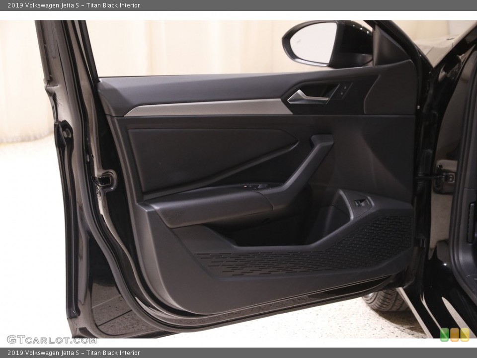 Titan Black Interior Door Panel for the 2019 Volkswagen Jetta S #143220924