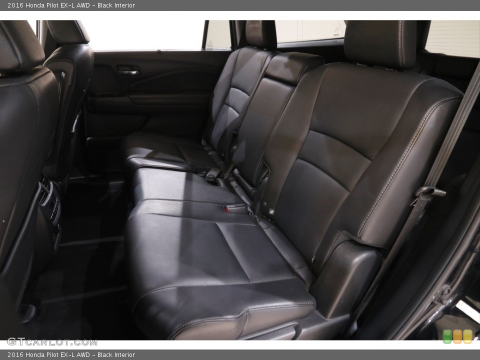 Black Interior Rear Seat for the 2016 Honda Pilot EX-L AWD #143233808
