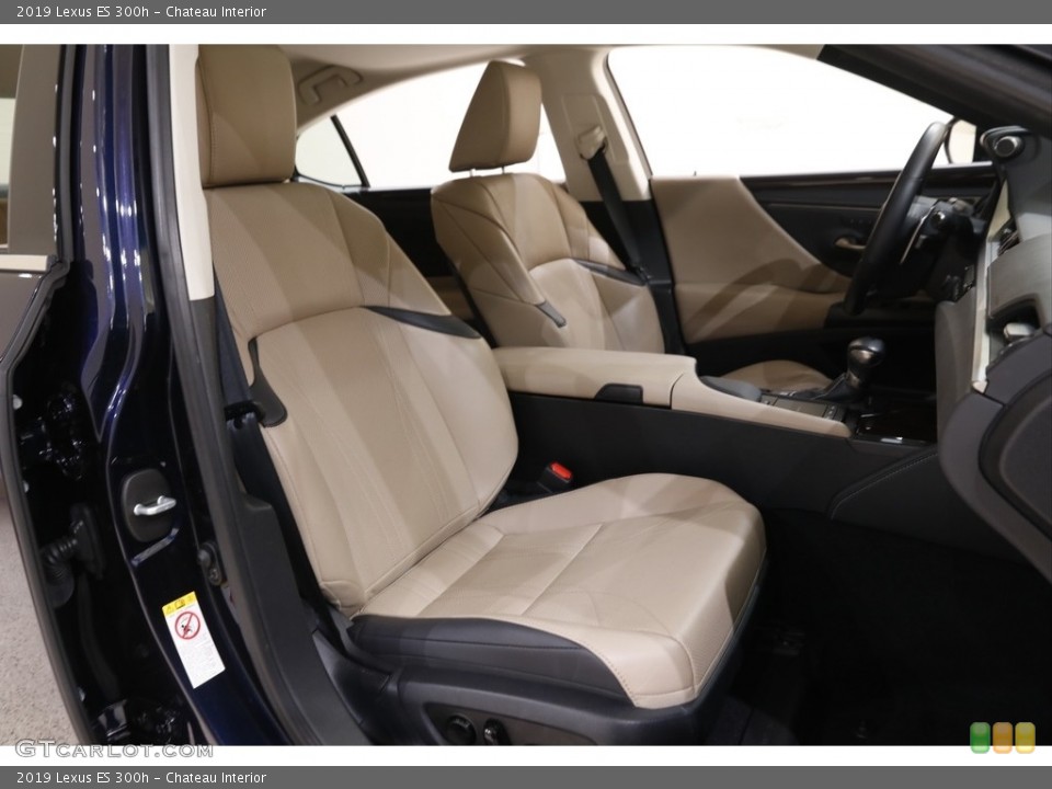 Chateau Interior Front Seat for the 2019 Lexus ES 300h #143234099
