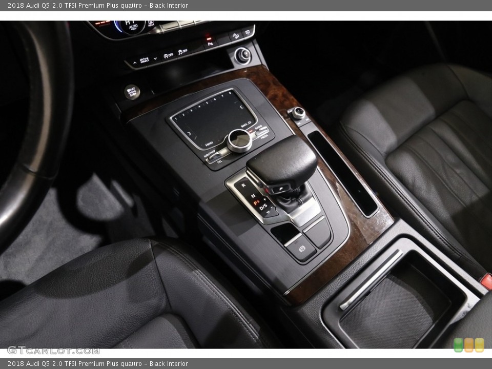Black Interior Controls for the 2018 Audi Q5 2.0 TFSI Premium Plus quattro #143251130
