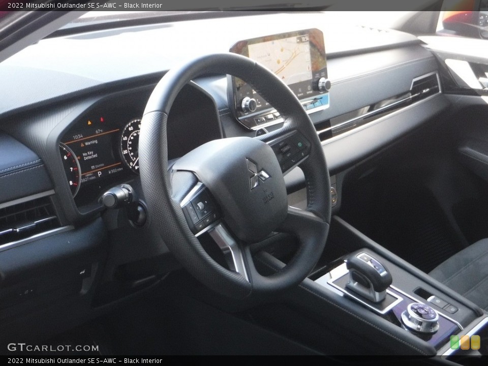 Black Interior Dashboard for the 2022 Mitsubishi Outlander SE S-AWC #143261009
