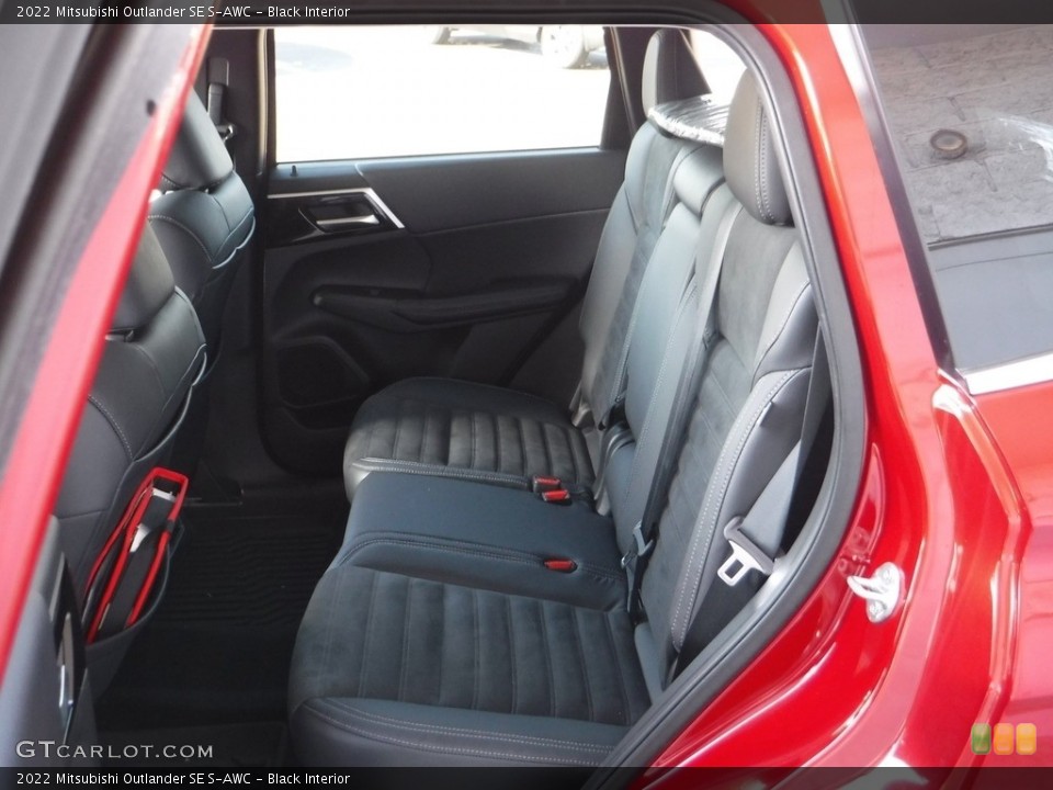 Black Interior Rear Seat for the 2022 Mitsubishi Outlander SE S-AWC #143261104