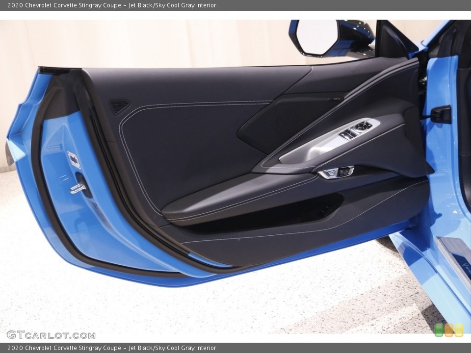 Jet Black/Sky Cool Gray Interior Door Panel for the 2020 Chevrolet Corvette Stingray Coupe #143261182