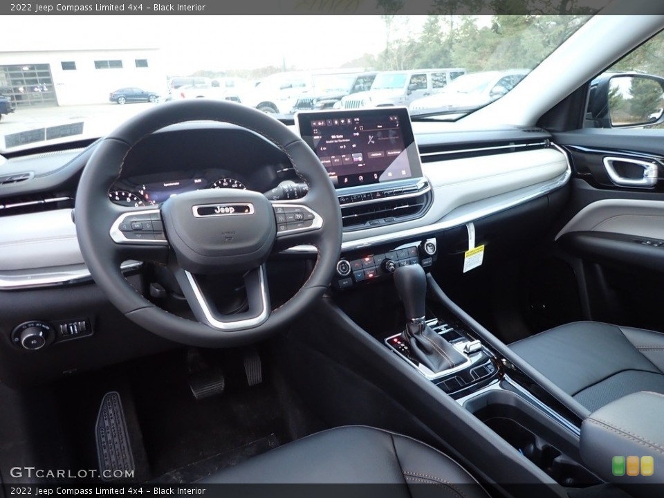 Black Interior Photo for the 2022 Jeep Compass Limited 4x4 #143278547