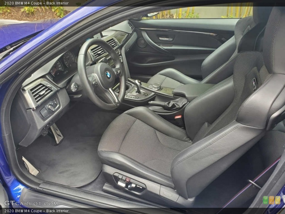 Black Interior Photo for the 2020 BMW M4 Coupe #143284394