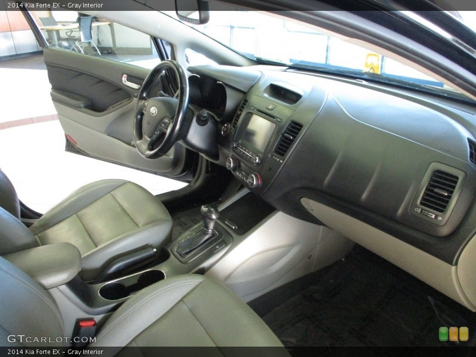 Gray Interior Dashboard for the 2014 Kia Forte EX #143292319